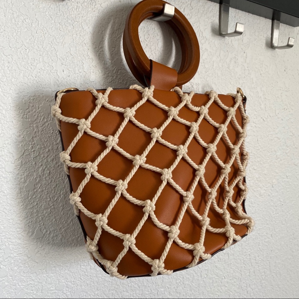 Lulu’s Bag 😍 - Picture 4 of 13